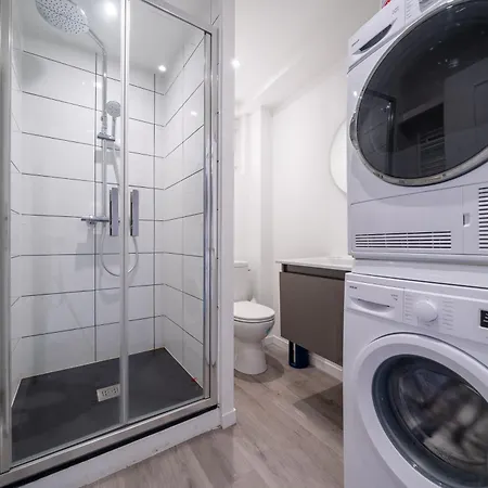 Appartement Maison 4 Ch, Ideal Deplacement Pro, Parking, Renove *